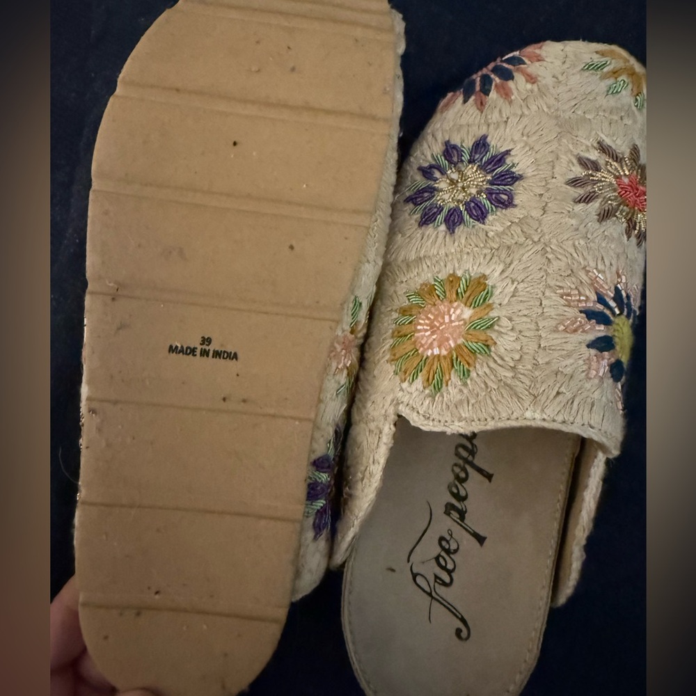 Free People crochet Damon mule. Size 9. - Picture 5 of 5